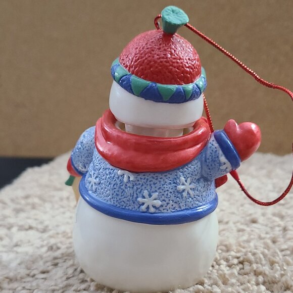 Hallmark Keepsake Christmas Ornament Sweet Tooth Treats Snowman 2006 - Picture 3 of 7